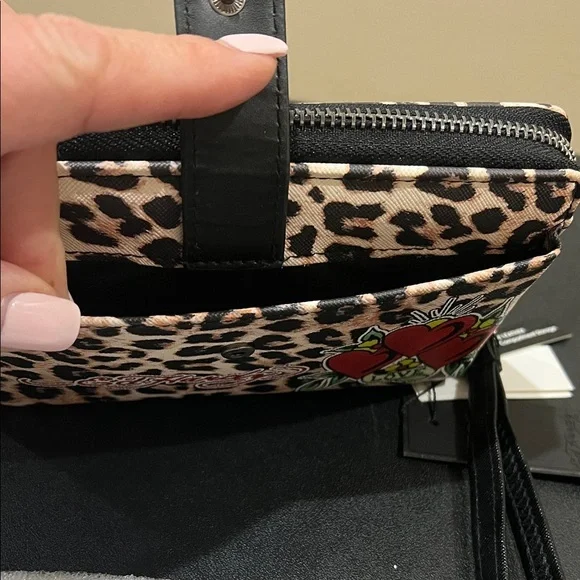 Ed Hardy | Leopard Print Wallet/Wristlet - Picture 10 of 11
